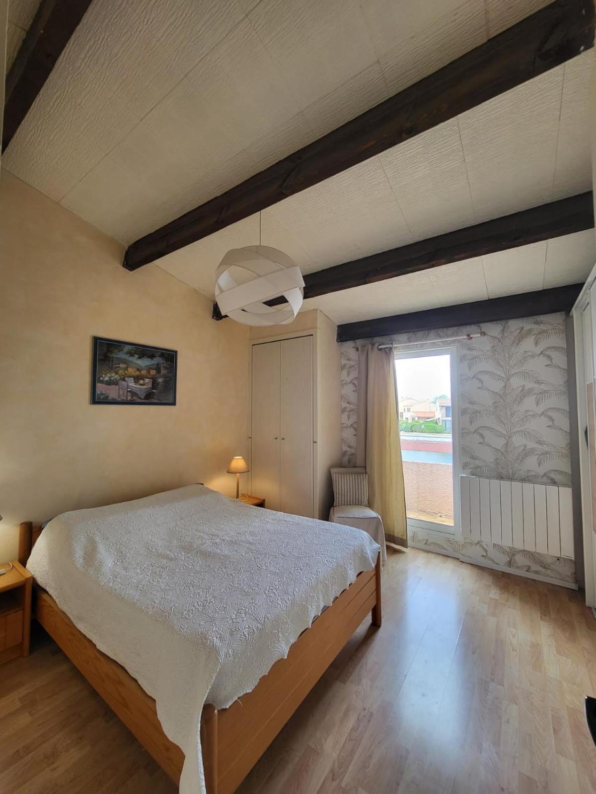 Villa Aux Capellans Sur La Marina Pour 4 Personnes - Vue Marina - Parking - Plage A 5 Min A Pied Saint-Cyprien  Exterior photo